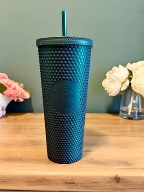 Starbucks Matte Dark Green Studded Venti Cold Cup Tumbler 24oz